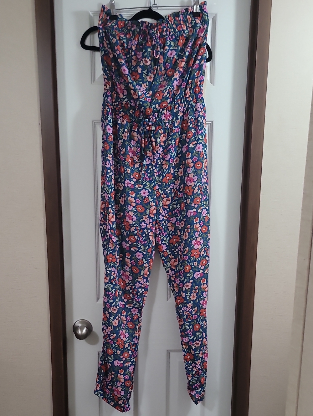 BlueVelvet Strapless Floral Jumpsuit in Navy with Pink Accents
